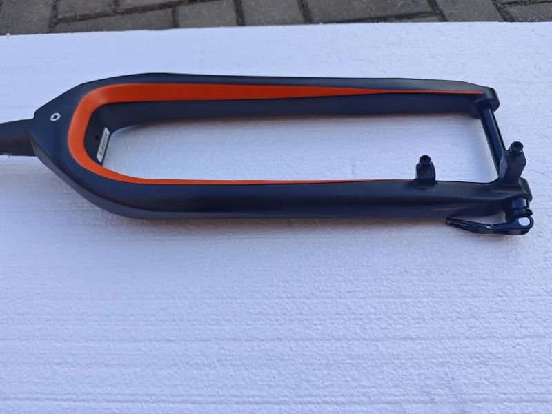 Karbonová vidlice Koga Beachracer 