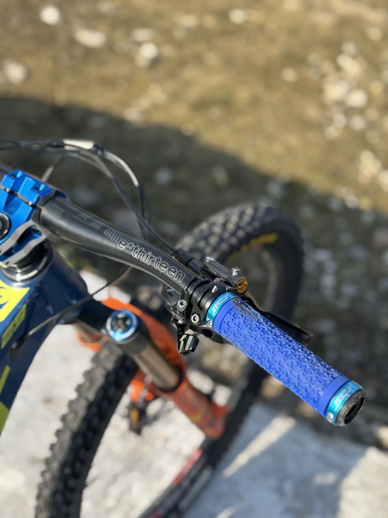 Pivot firebird 29