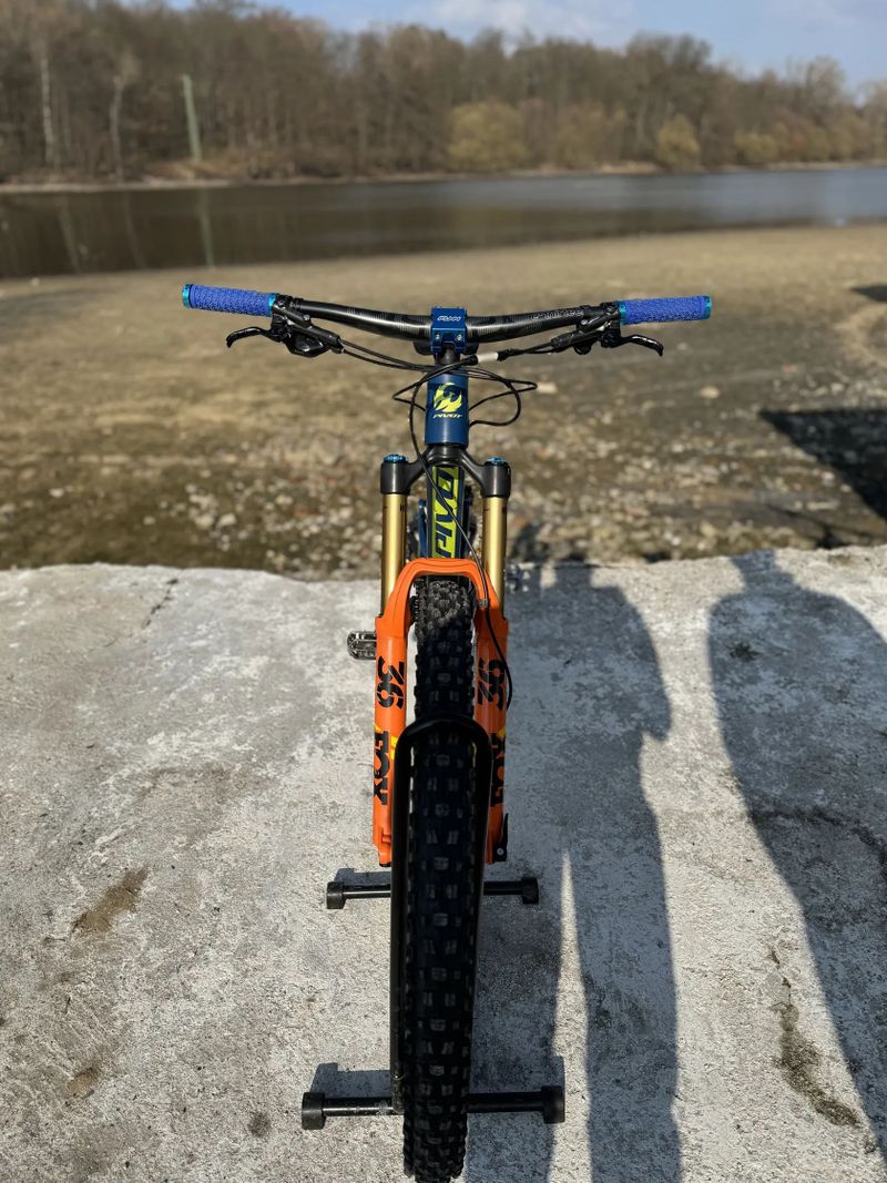 Pivot firebird 29