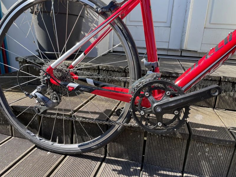Dětské silniční kolo Specialized Allez s 26'' koly