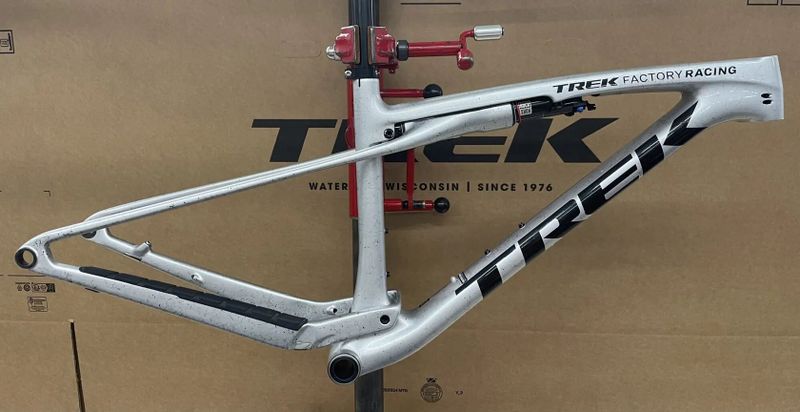Rám TREK Supercaliber Gen 2 SLR - XL