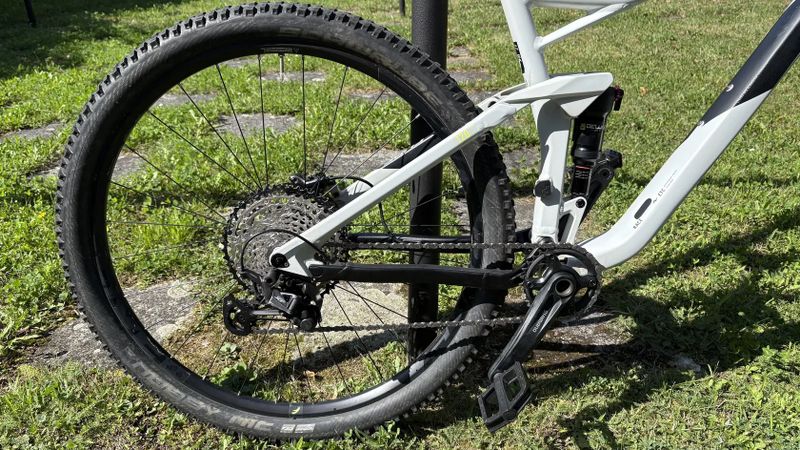 Cube Stereo 120 race 29" / velikost L / 