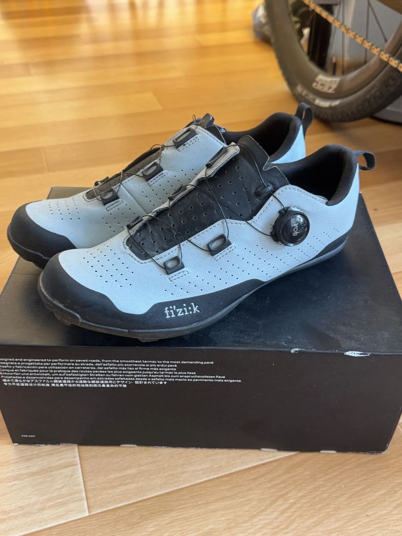 Tretry Fizik terra atlas vel.44