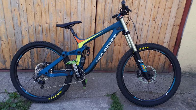 Rocky Mountain Maiden karbon 27.5 M
