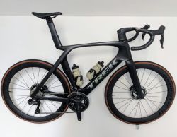 Trek Madone Gen 7 SLR 7, vel. 60 (XL 185-200 cm)
