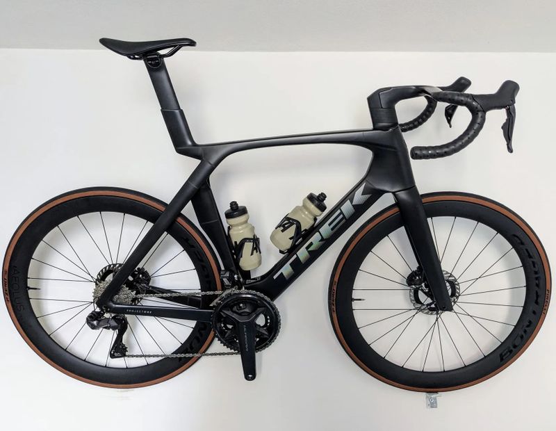 Trek Madone Gen 7 SLR 7, vel. 60 (XL 185-200 cm)