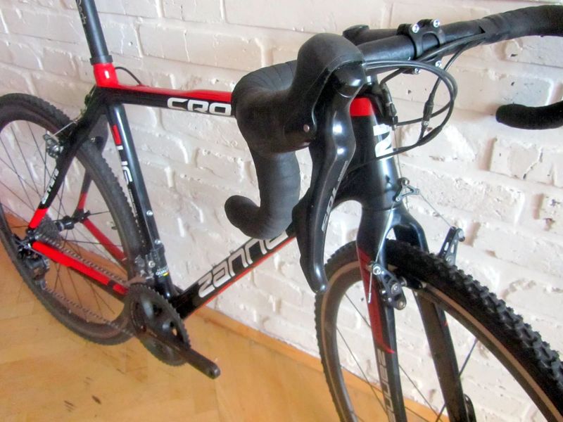 ZANNATA CROSS na Shimano 105, 58 cm. Super stav