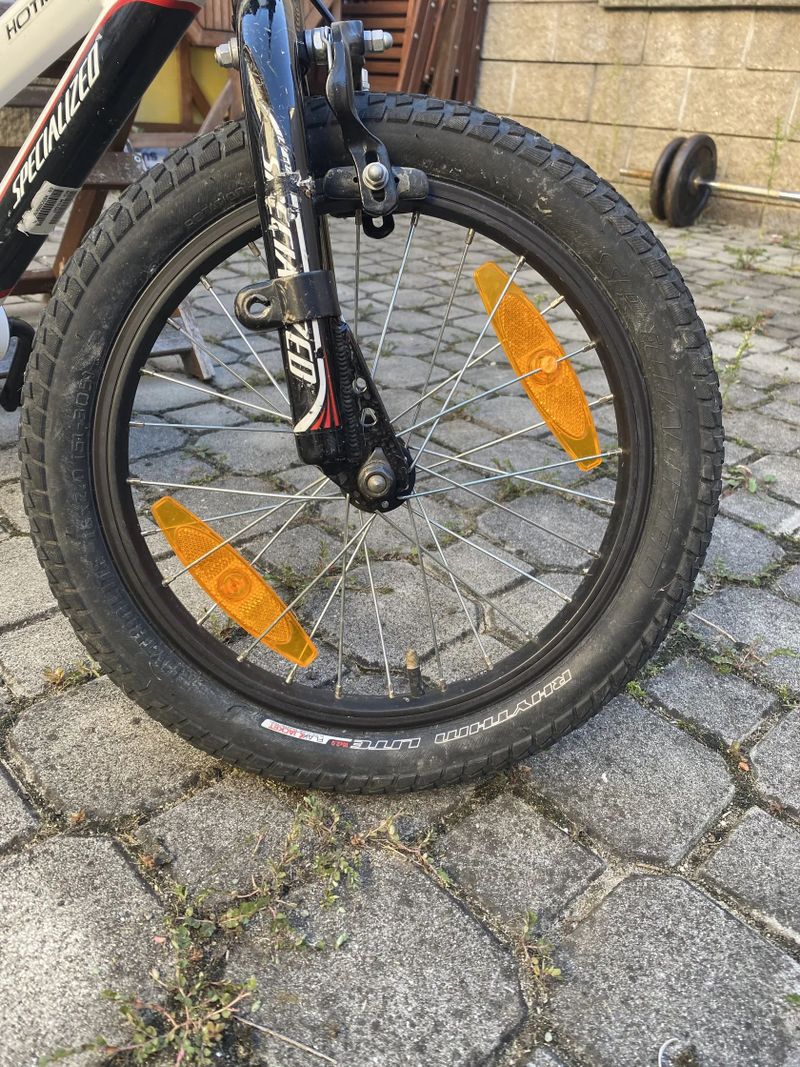 Specialized Hotrock 16”