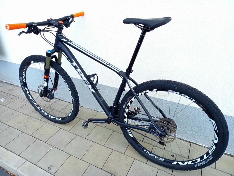 Trek SUPERFLY