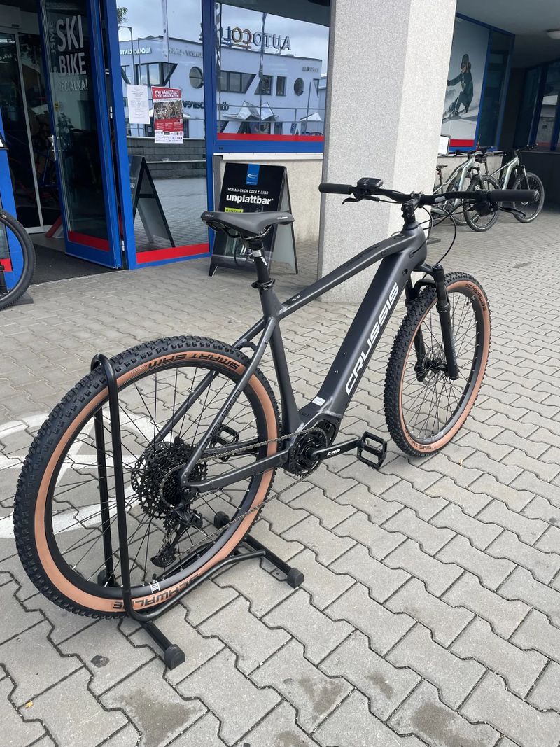 Crussis ONE-Largo 9.10 720 Wh velikost 22”
