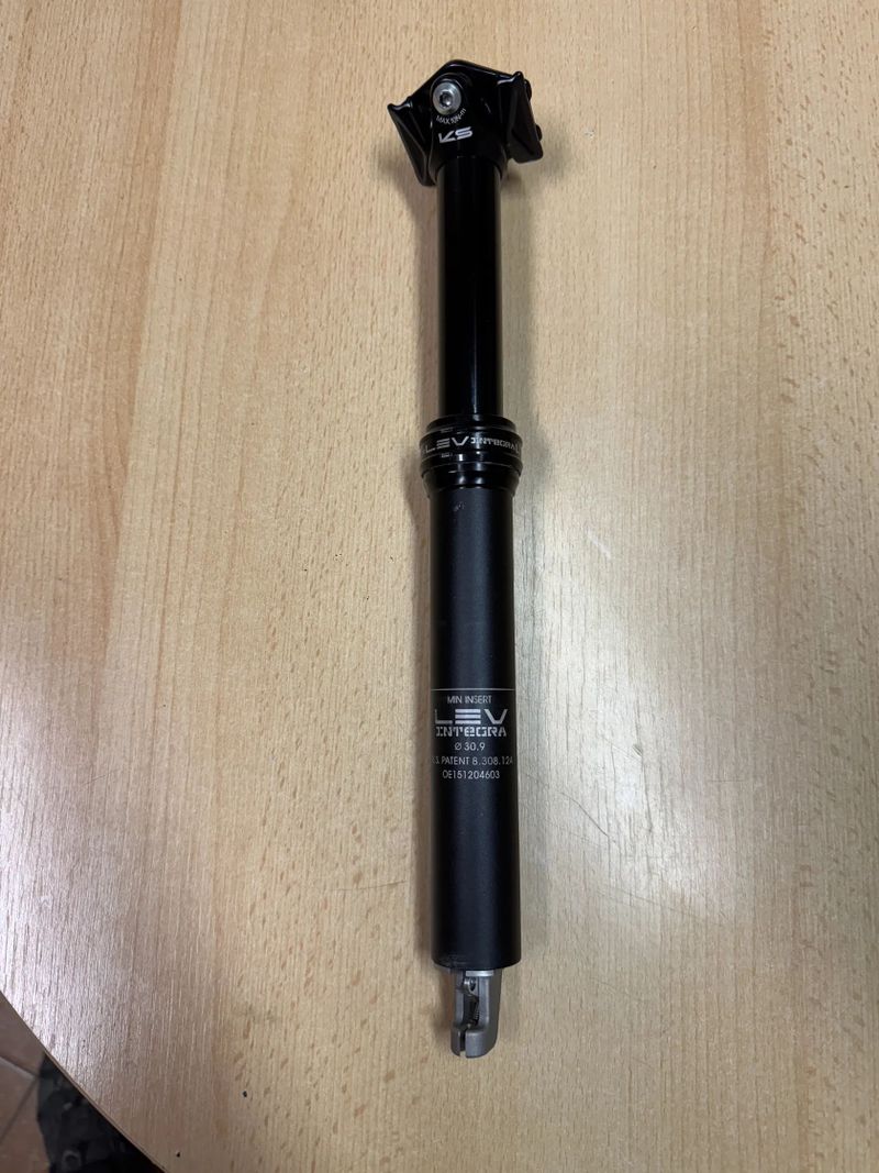 Teleskopická sedlovka KS LEV INTEGRA 30,9mm, 410mm/100mm