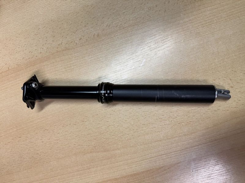 Teleskopická sedlovka KS LEV INTEGRA 30,9mm, 410mm/100mm