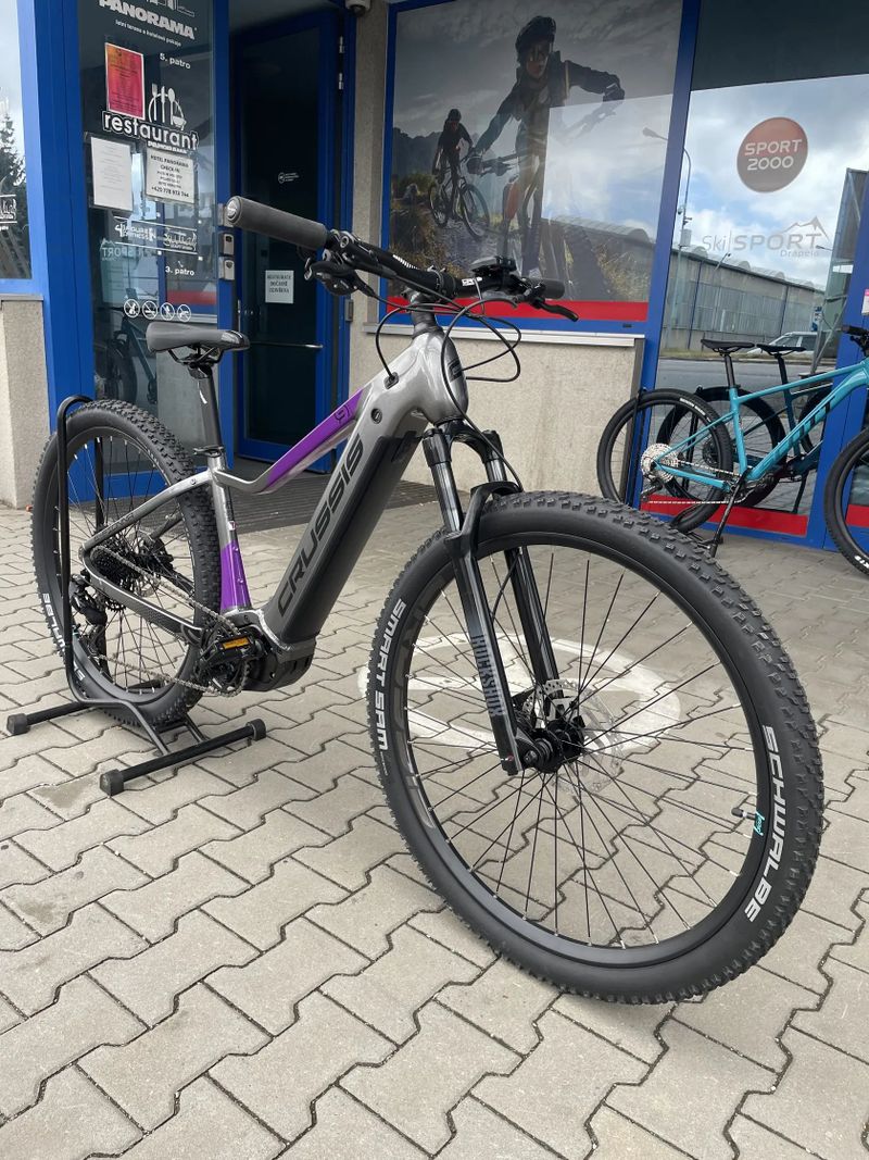Nové elektrokolo CRUSSIS E-FIONNA 9.10 720 Wh velikost 16”