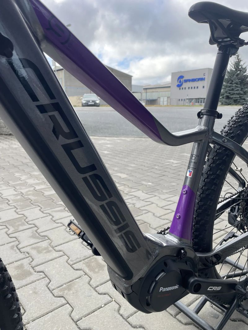 Nové elektrokolo CRUSSIS E-FIONNA 9.10 720 Wh velikost 16”