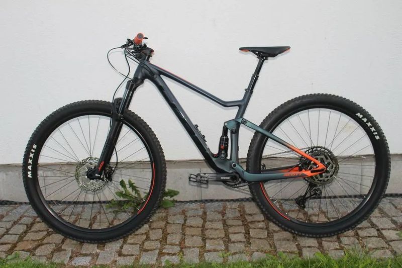 Scott spark 960, 29" TOP STAV