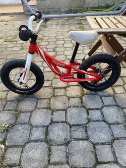 Specialized Hotwalk