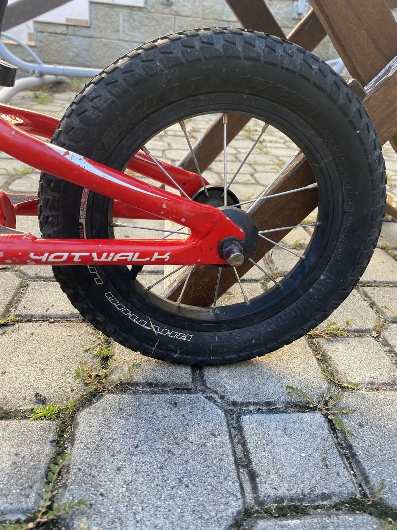 Specialized Hotwalk