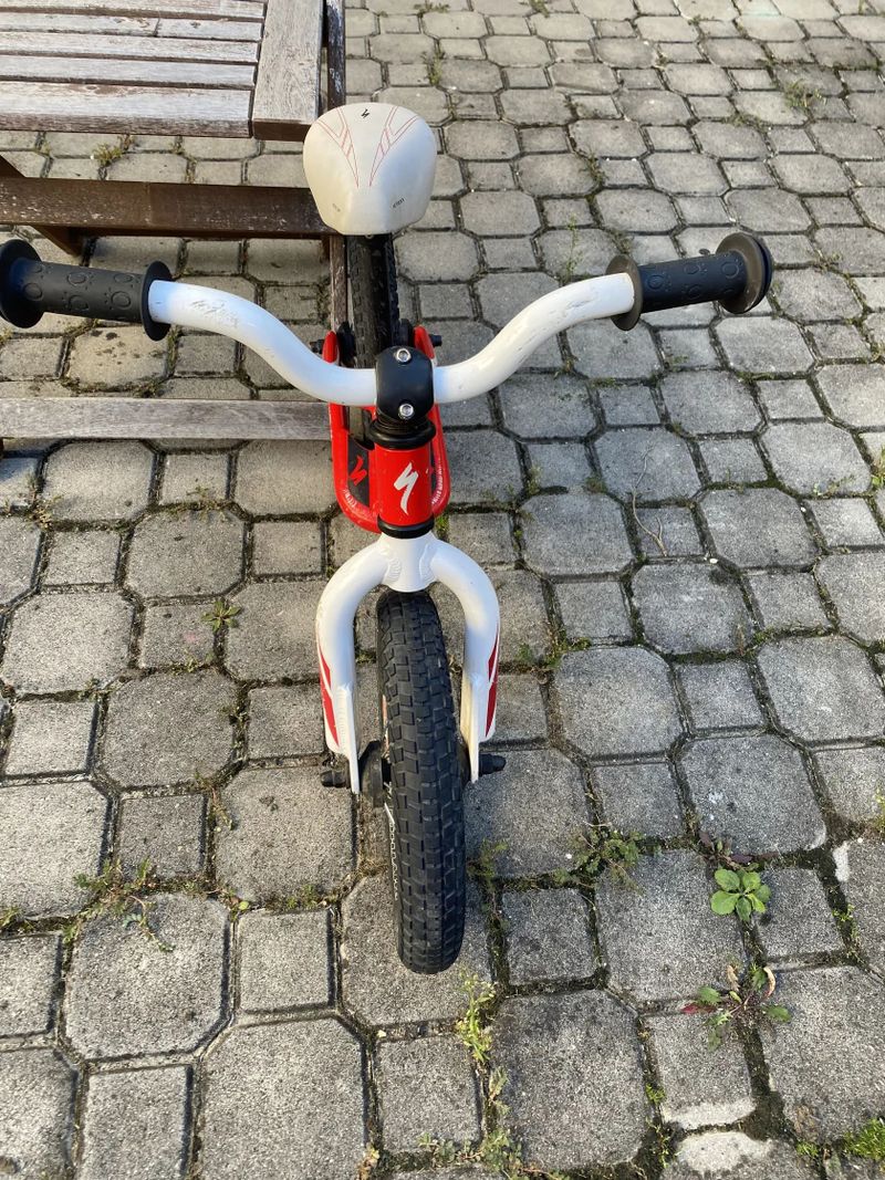 Specialized Hotwalk