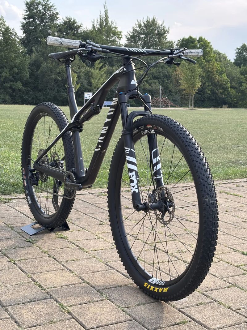 Canyon Lux