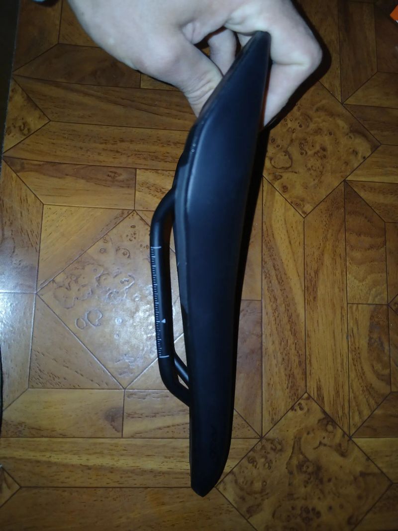 Sedlo Fizik Vento Argo R5