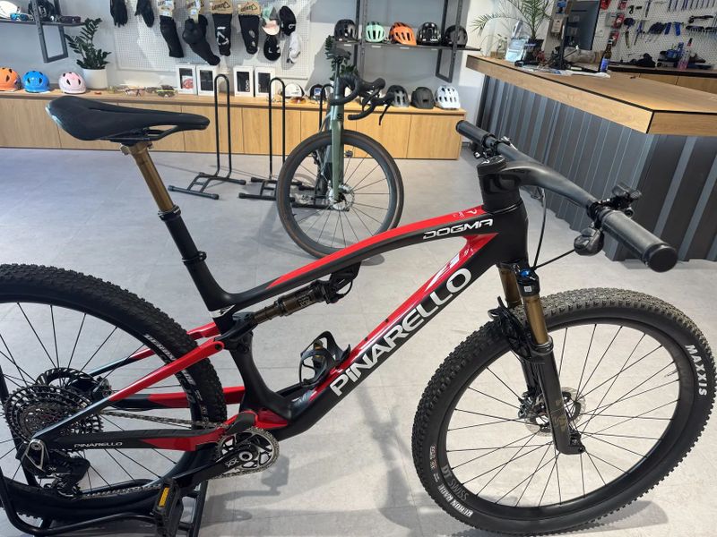 Pinarello Dogma xc