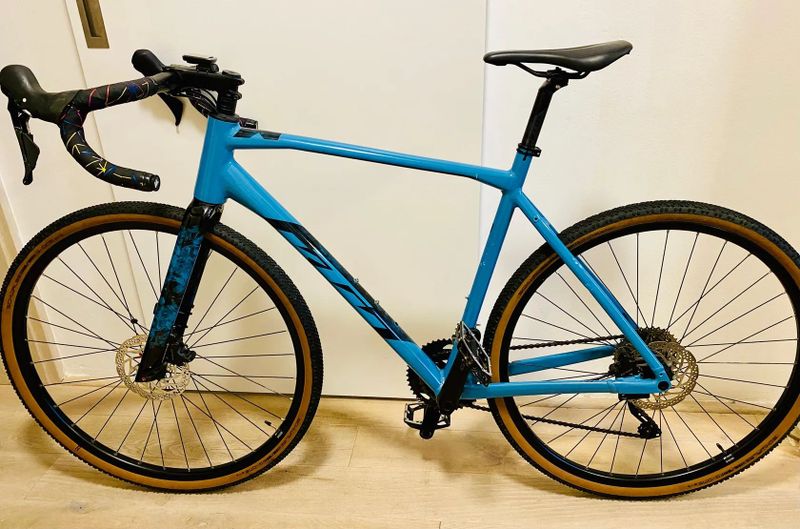 Gravel KTM xstrada lfc ( 2x10grx) M