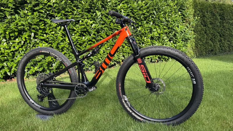 BMC BMC Fourstroke 01 ONE, vel. - S, karbonová kola DT Swiss, SRAM X0 Eagle Transmission ⚡