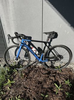 Canyon Ultimate CF SL 8 (2023)