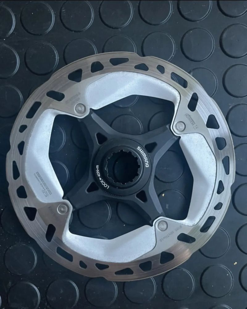 Brzdové kotouče Shimano RT-MT800