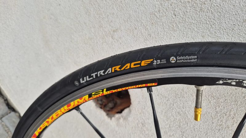 Mavic Ksyrium SL, pro ráfkové brzdy, dobrý stav, silniční kola