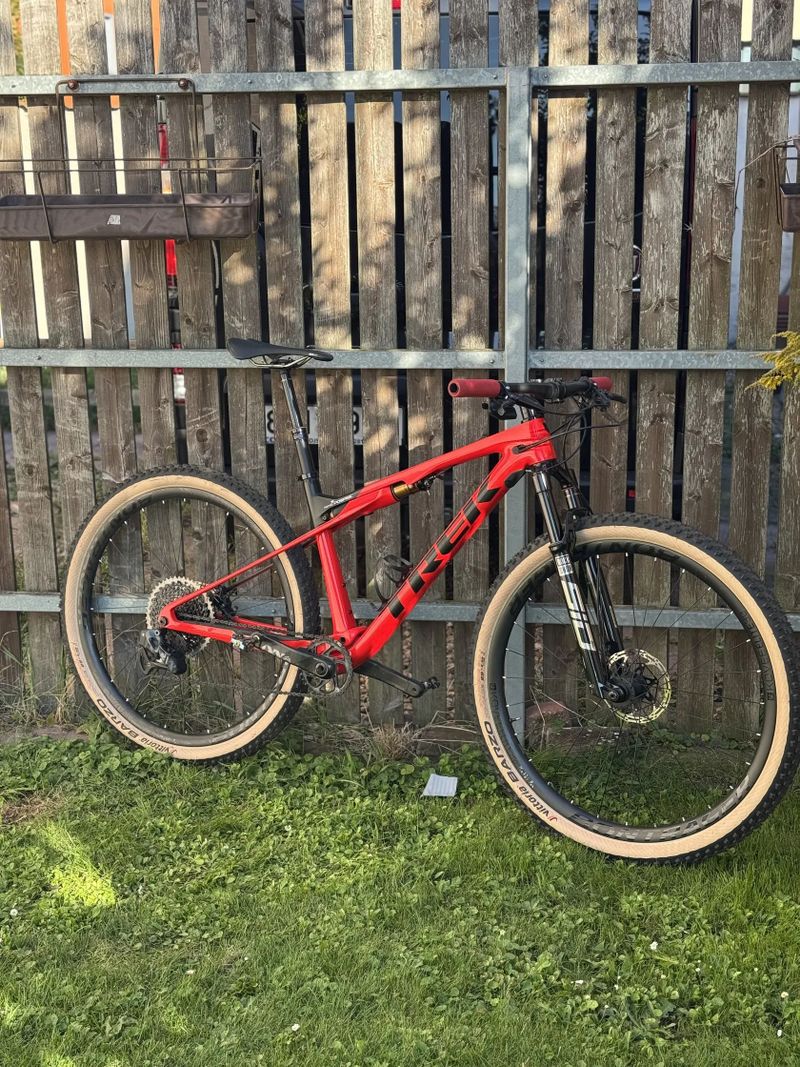 Trek Supercaliber 9.9 XX1 AXS Gen 1