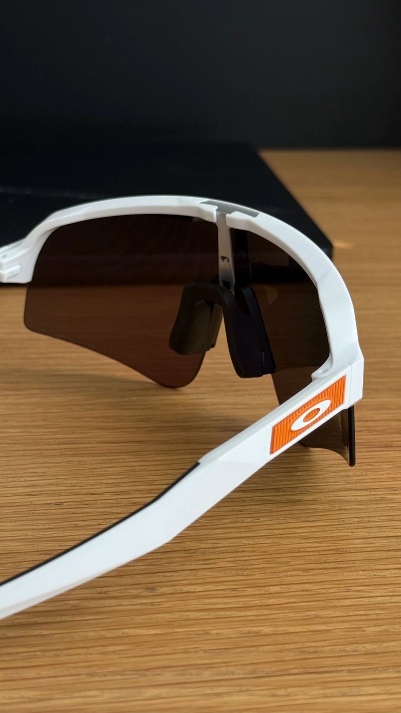 Oakley Sutro Lite Sweep