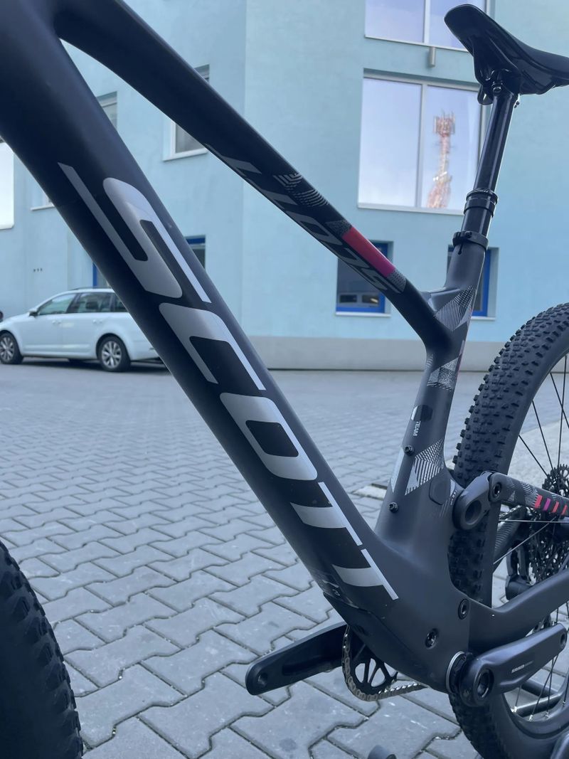 Scott SPARK RC Team velikost L - plná záruka jako na nové kolo