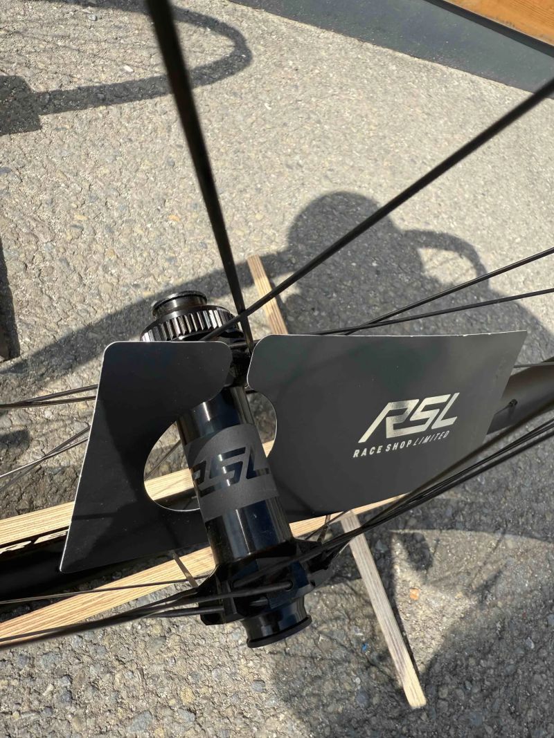 Bontrager Kovee RSL 30 TLR Boost 29 – závodní karbonová kola, set přední + zadní, náboje DT Swiss 24