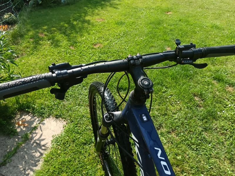 Kross Hexagon 8,0