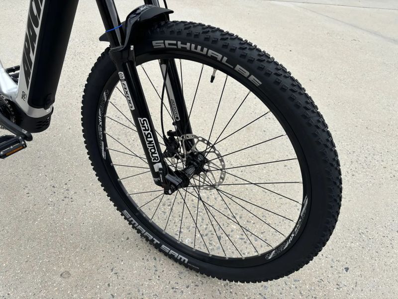 Apache HUPAHU BOSCH1 PERFORMANCE CX (4.GEN.) - vel. 19" - NOVÉ 