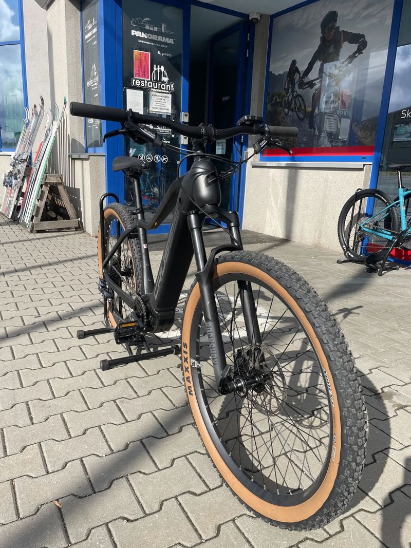 Crussis ONE-Guera 10.9 720 Wh velikost 17”