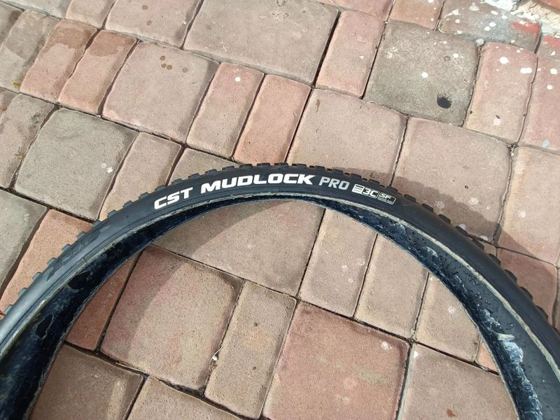 MTB XC pláště 29" - CST