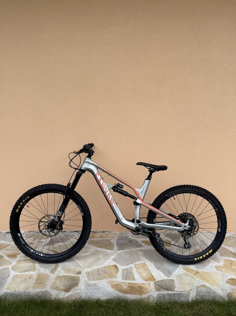 Canyon spectral