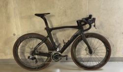 Pinarello Dogma F12, vel. 53