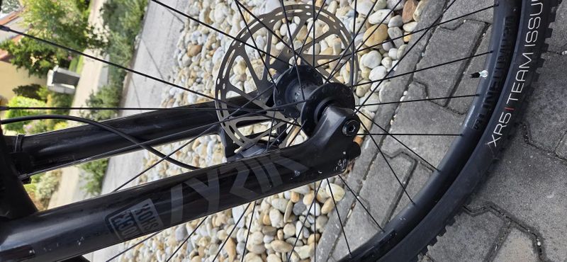 Prodám enduro kolo TREK Slash 8 velikost XL 29“ rok 2021