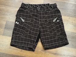 Volné kostkované kraťasy Cubes XXXl