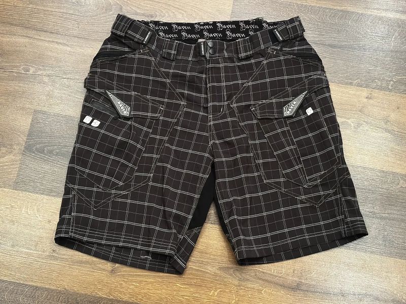 Volné kostkované kraťasy Cubes XXXl