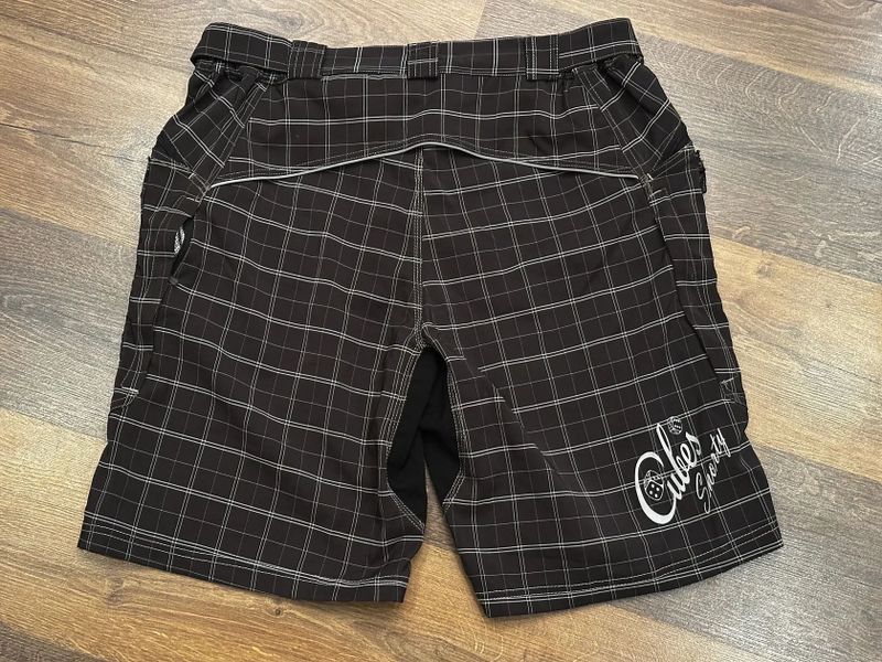 Volné kostkované kraťasy Cubes XXXl