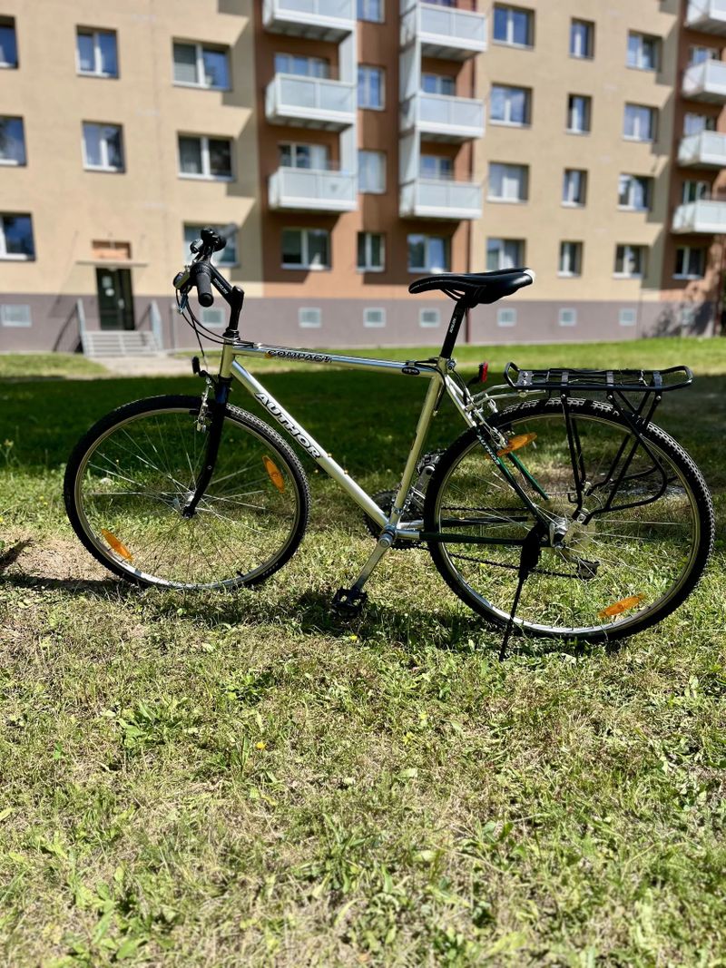 Author Compact city/commuter Sleva do 13.9.