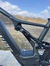 Specialized turbo levo comp 2021 2100km najeto 