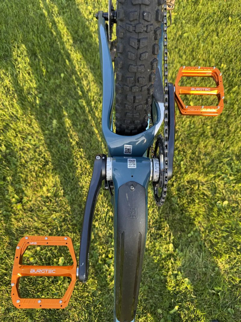 Ibis Mojo 4 carbon (Kashima 140/130)