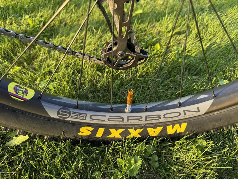 Ibis Mojo 4 carbon (Kashima 140/130)