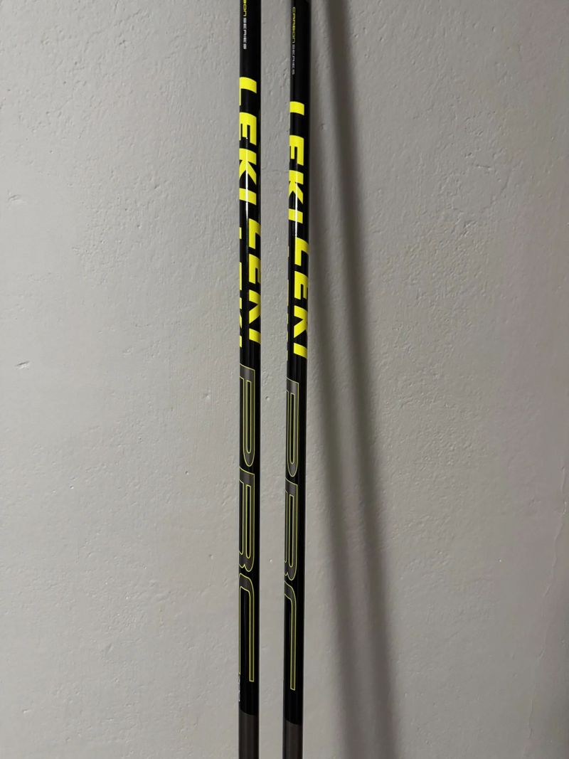 Běžkařské hole LEKI PRC700 CARBON FINVARIO 167cm