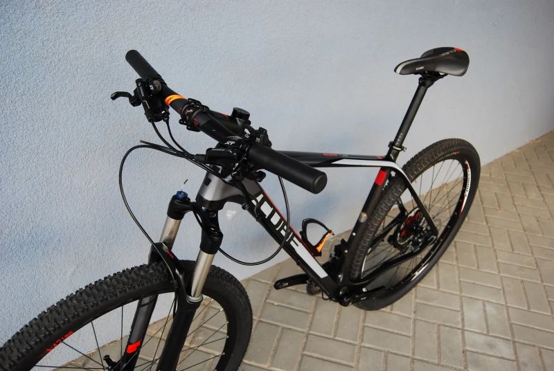 Cube Reaction 29 Carbon XL